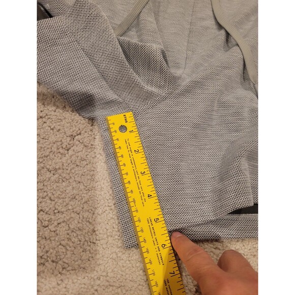 NWT Rhone Prime Pique Shorts Mens XXL 5.5" Inseam Heather Gray Anti odor Gym - Picture 7 of 9